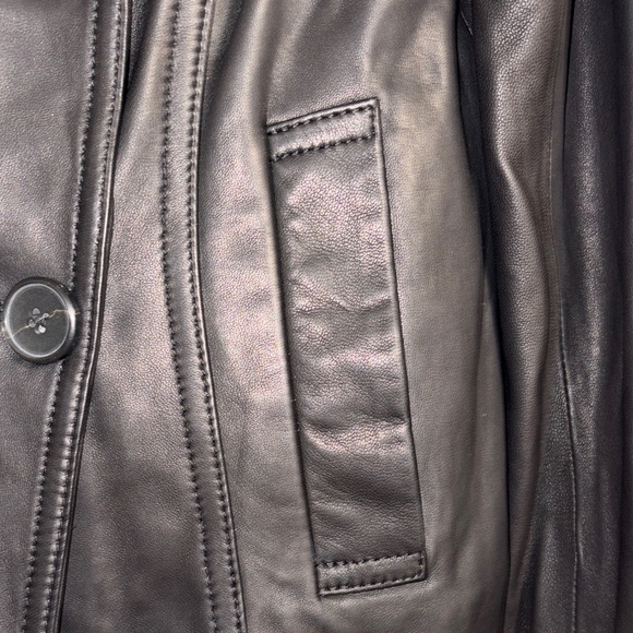 Vince Lamb Leather Cropped Trench - Picture 6 of 14